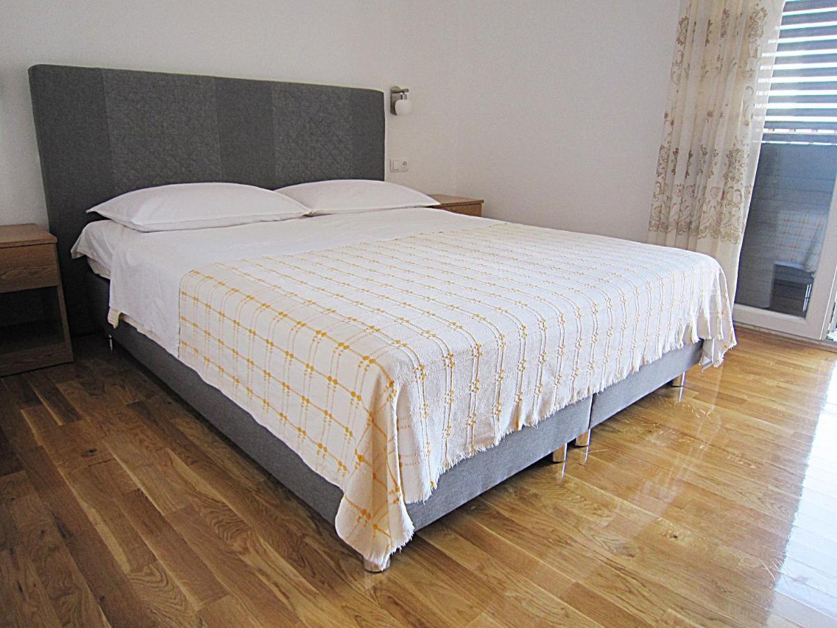 Villa Lucia premium rooms Primošten Esterno foto