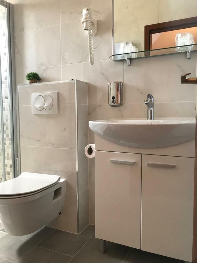 Villa Lucia premium rooms Primošten Esterno foto